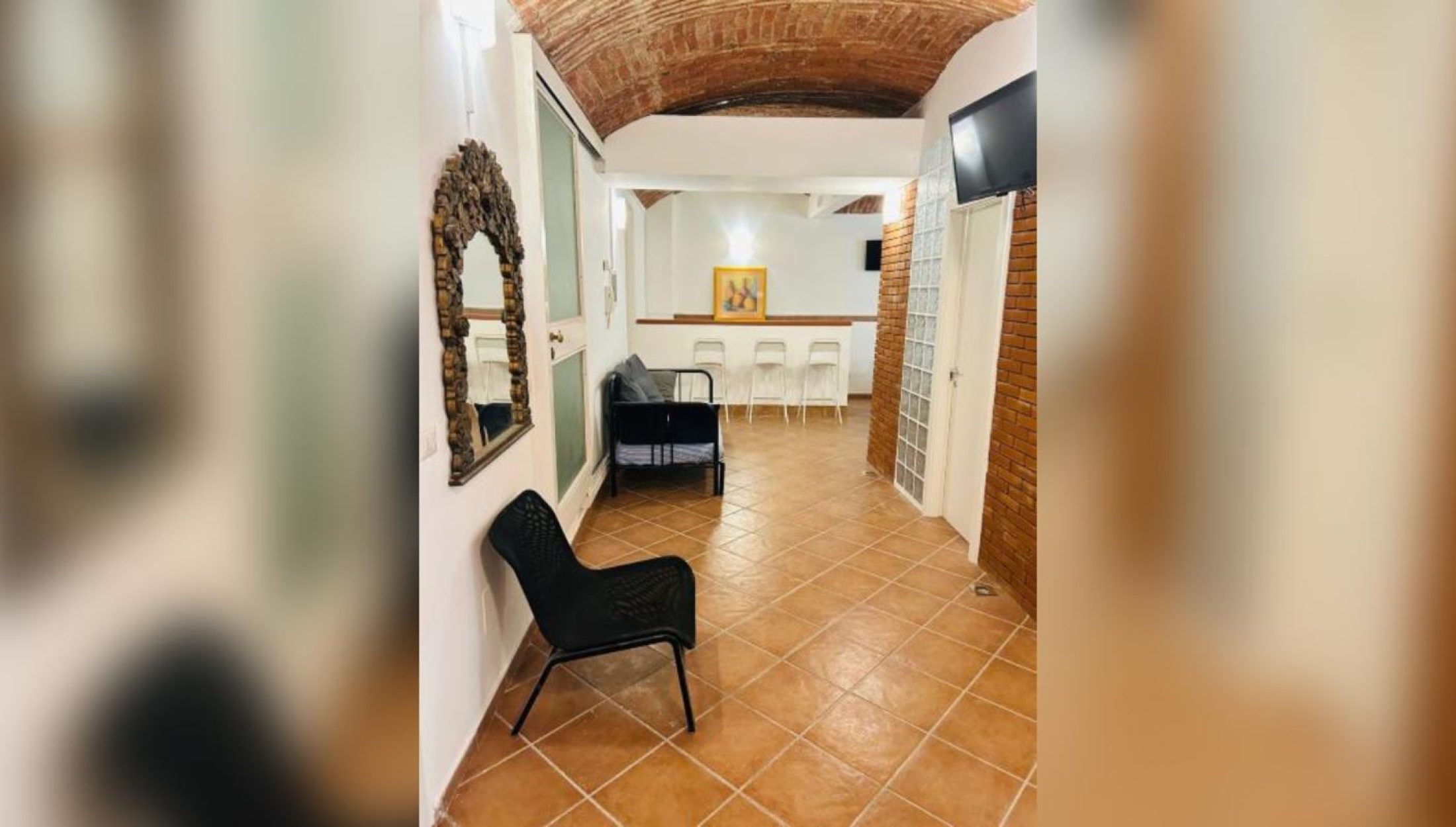 1 PANORAMICA